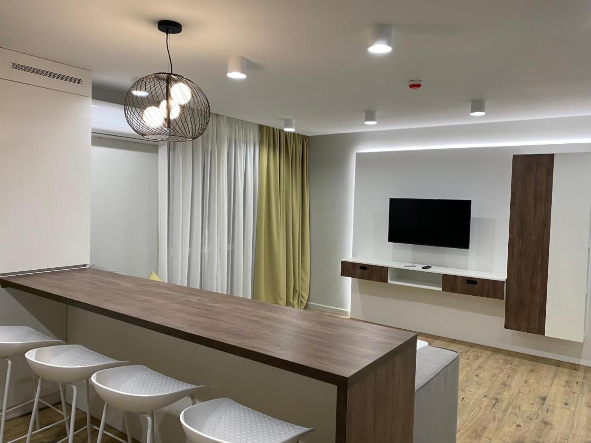 Arovica 13 Apartman Luck Kültér fotó